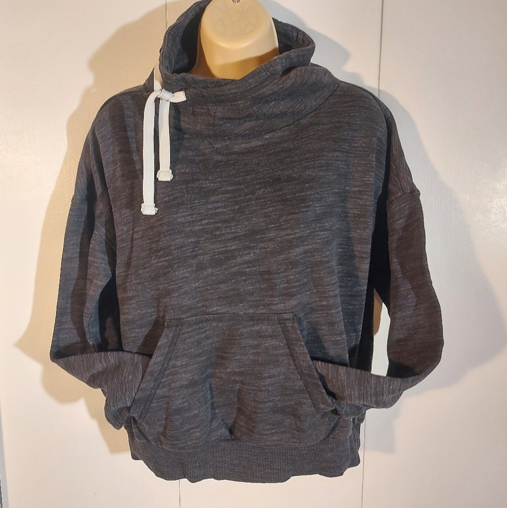 Reebok sweat top.